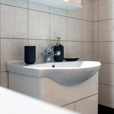 Apartment 55 τ.μ. στο κέντρο με δωρεάν πάρκινγκ Larissa