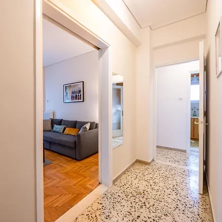 Apartment 55 τ.μ. στο κέντρο με δωρεάν πάρκινγκ Larissa